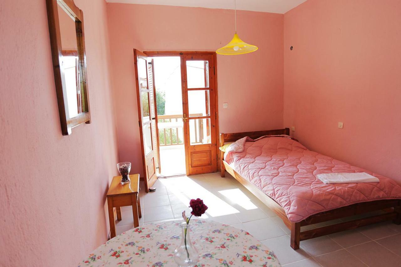 House Nativa Apartment Mola Kalyva Exterior photo