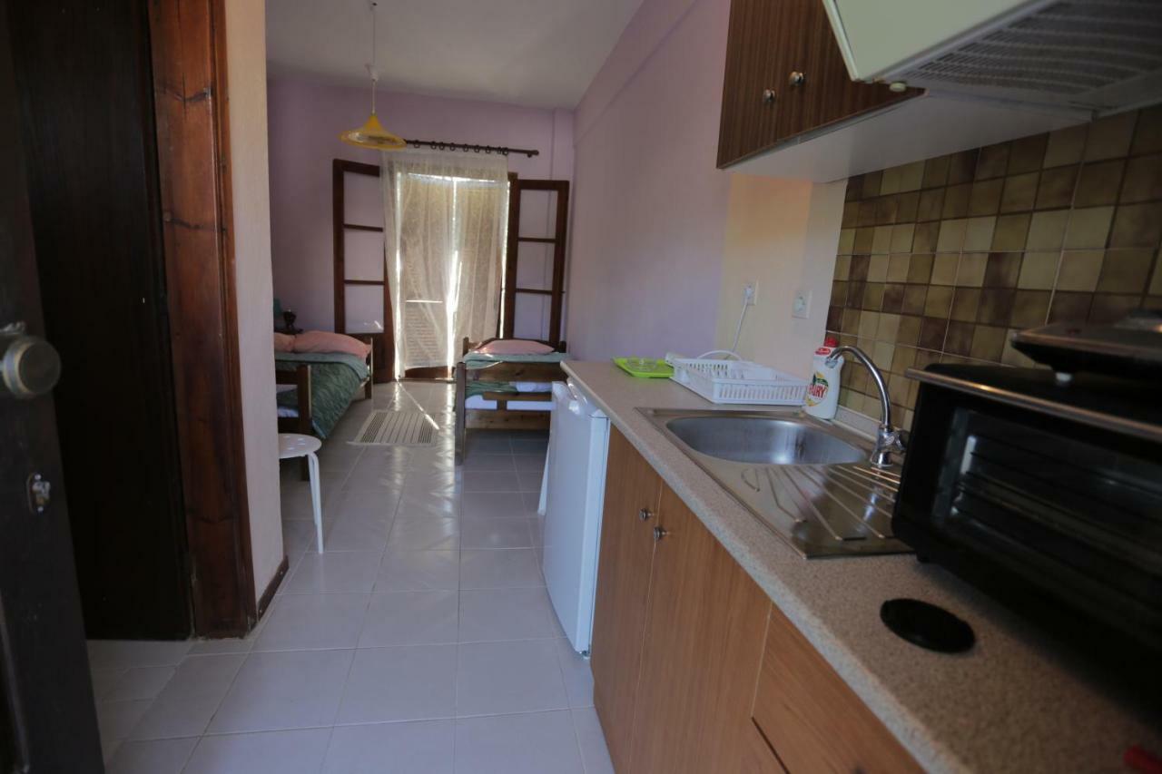 House Nativa Apartment Mola Kalyva Exterior photo